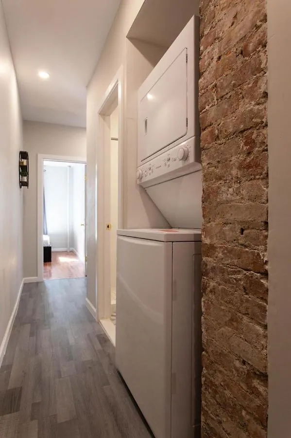 Manhattan New York City Rooms