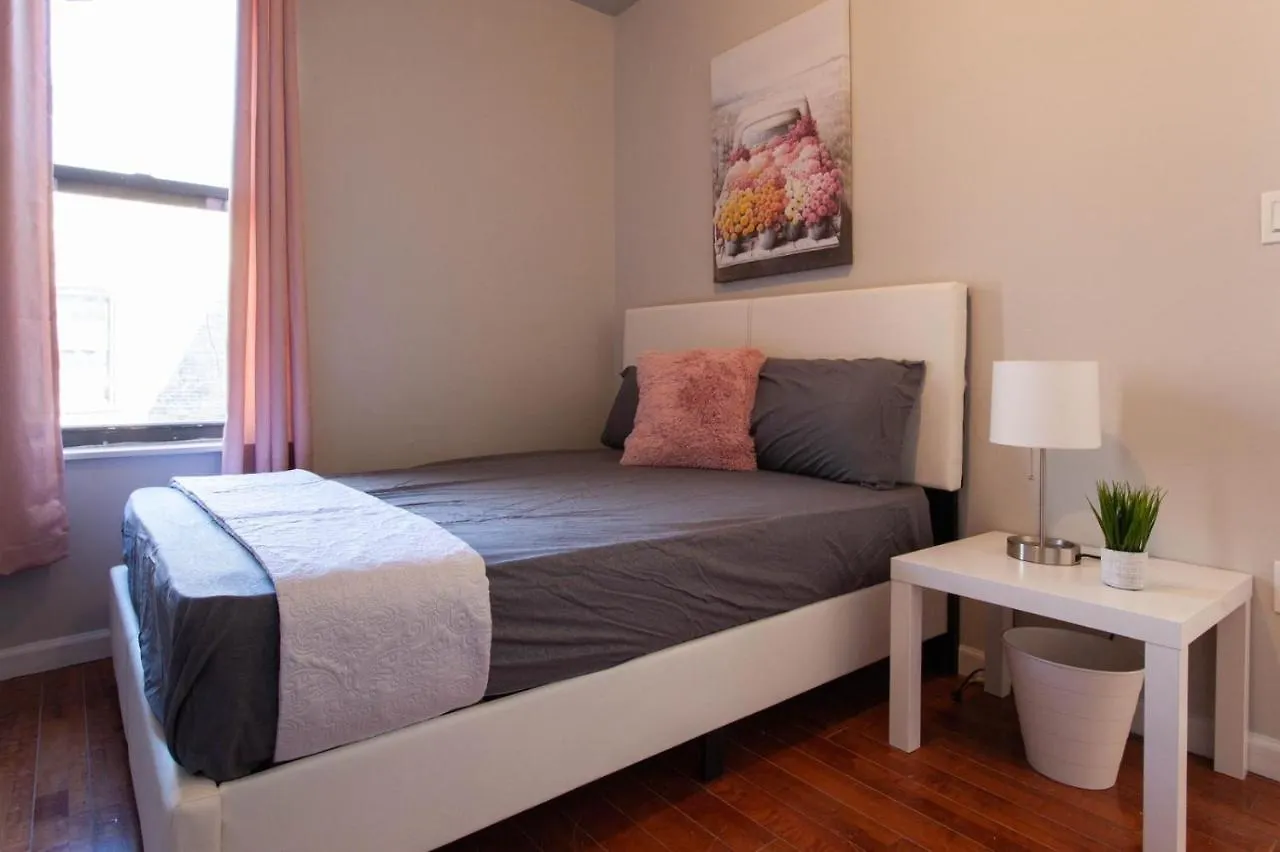 Manhattan New York City Rooms 0*,  미국